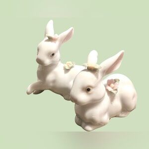 1997 Vintage Avon Porcelain Easter Bunnies – Floral Spring Rabbits (Set of 2)